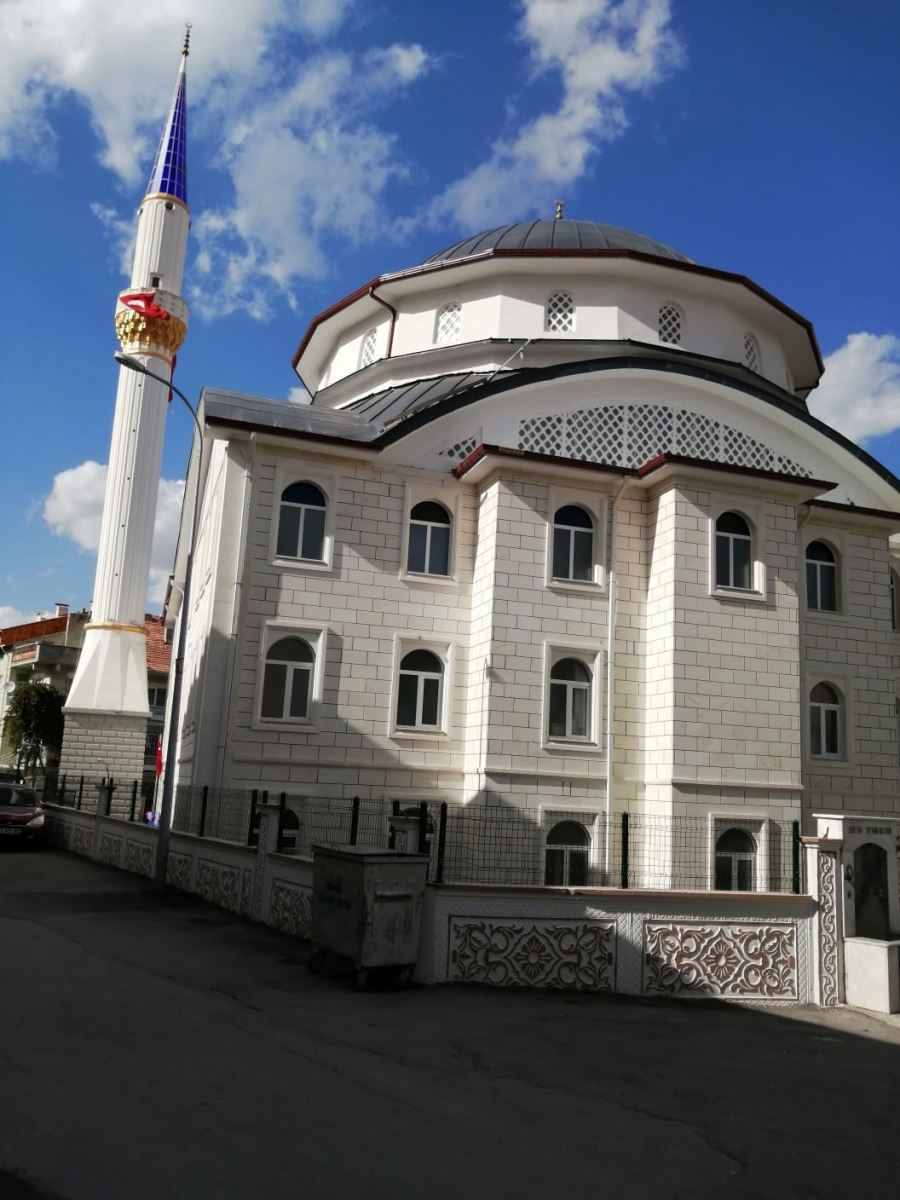 YEDİLER CAMİİ İBADETE AÇILDI