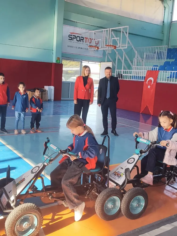İlçede Miniklere Uygulamalı Trafik Eğitimi